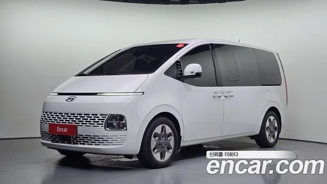 Фотография автомобиля — Hyundai Staria