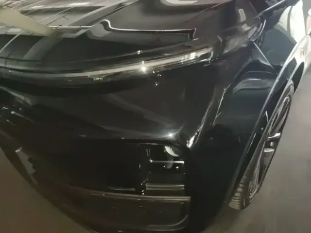 Li Auto L9 — Фото автомобиля 23