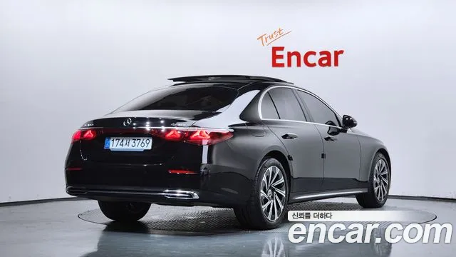 Mercedes-Benz E-Class W214 — Фото автомобиля 2