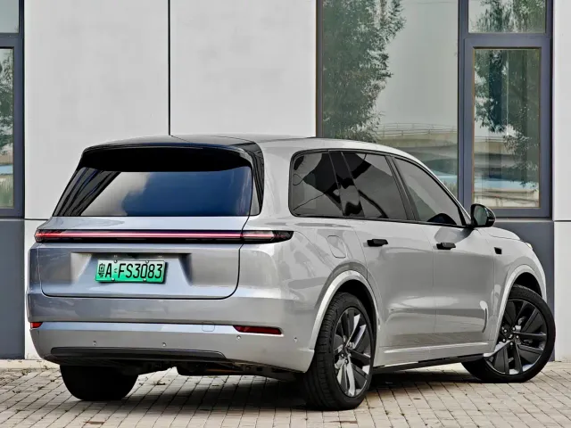 Li Auto L9 — Фото автомобиля 6