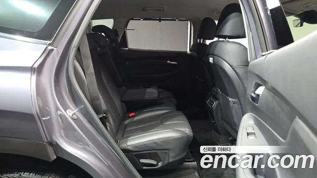 Hyundai Santafe Новый Santa Fe Бензин 2.5T 2WD — Фото автомобиля 12