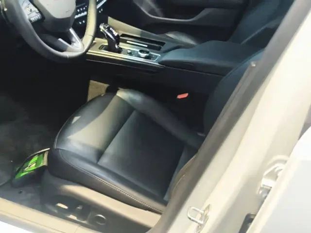 Cadillac CT5 — Фото автомобиля 14
