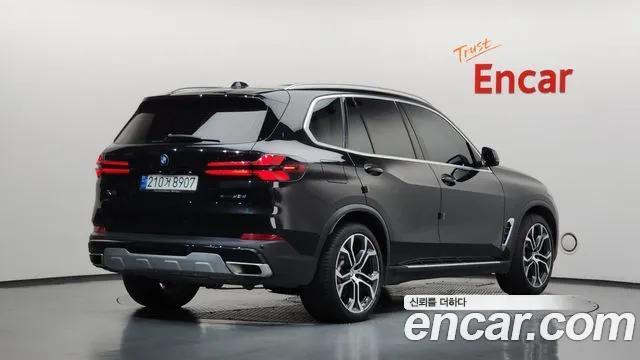BMW X5 — Фото автомобиля 2