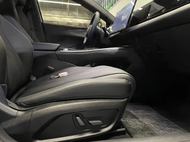 BYD Seal 06 — Фото автомобиля 24