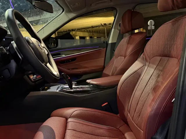 BMW 5 Series — Фото автомобиля 7