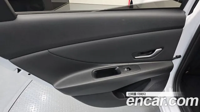 Hyundai AVANTE Новый Avante (CN7) — Фото автомобиля 25