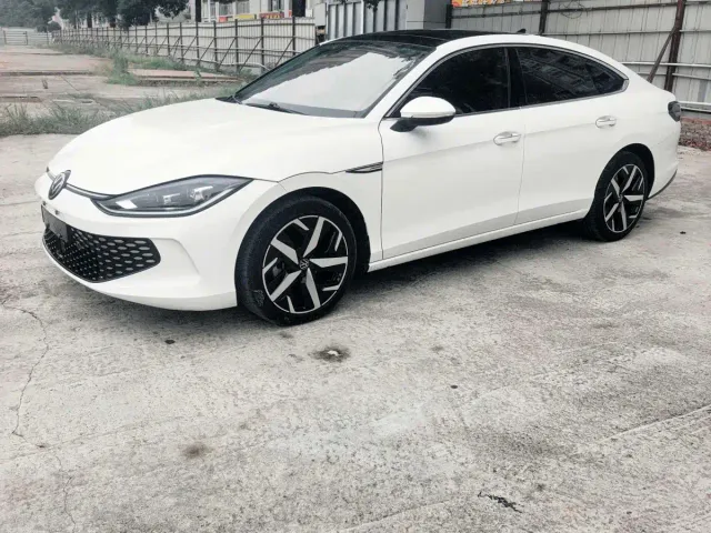 Фотография автомобиля — Volkswagen Lamando