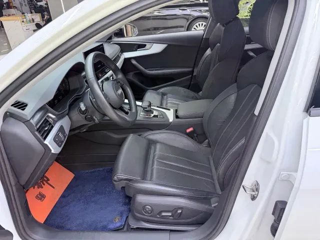 Audi A4L — Фото автомобиля 4
