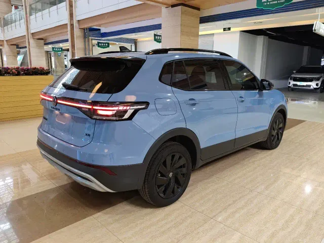 Volkswagen Tharu — Фото автомобиля 3
