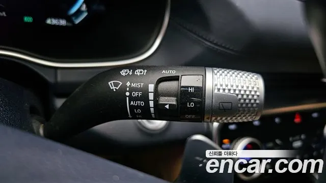 Genesis GV80 2.5T Бензин AWD — Фото автомобиля 30