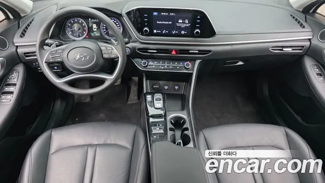 Hyundai Sonata Sonata (DN8) 2.0 LPG(Для проката) — Фото автомобиля 7