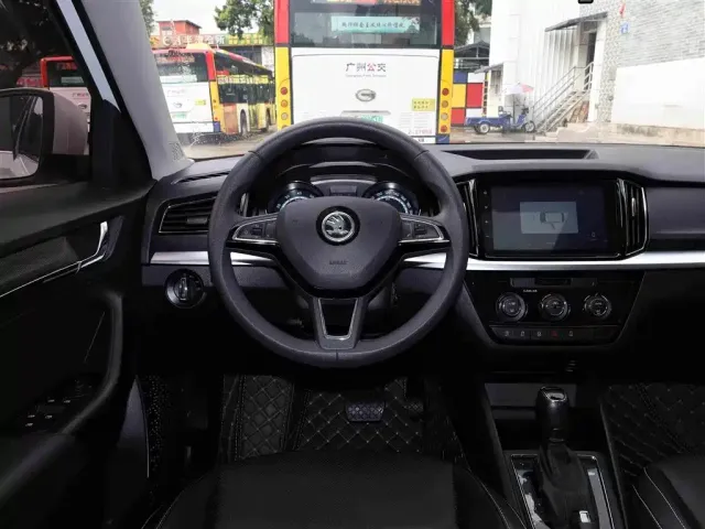 Skoda Kamiq — Фото автомобиля 11