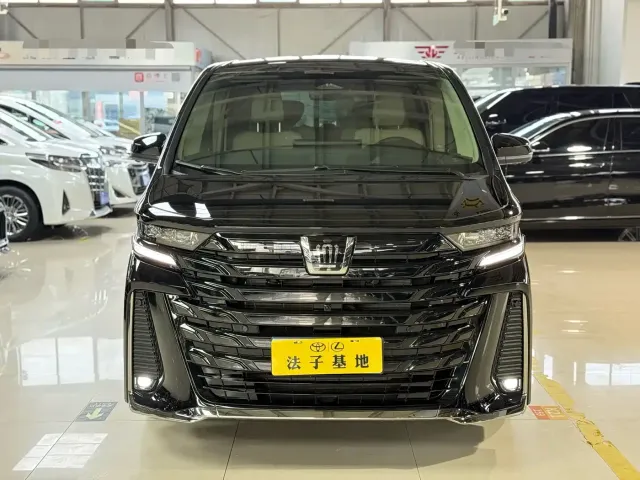 Toyota Vellfire — Фото автомобиля 2