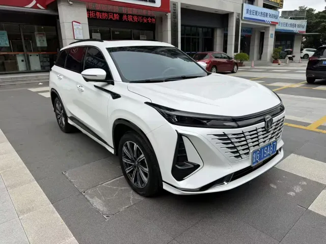 Changan CS75 Plus — Фото автомобиля 7