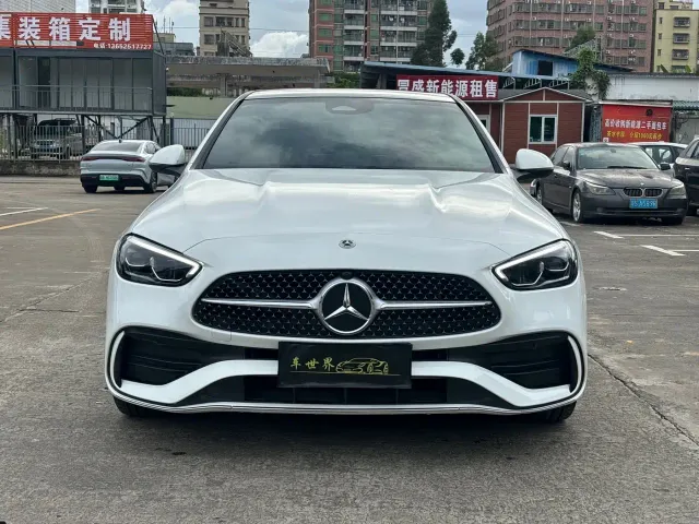Mercedes-Benz C-Class — Фото автомобиля 2