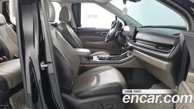 Kia Carnival 4th Gen — Фото автомобиля 16