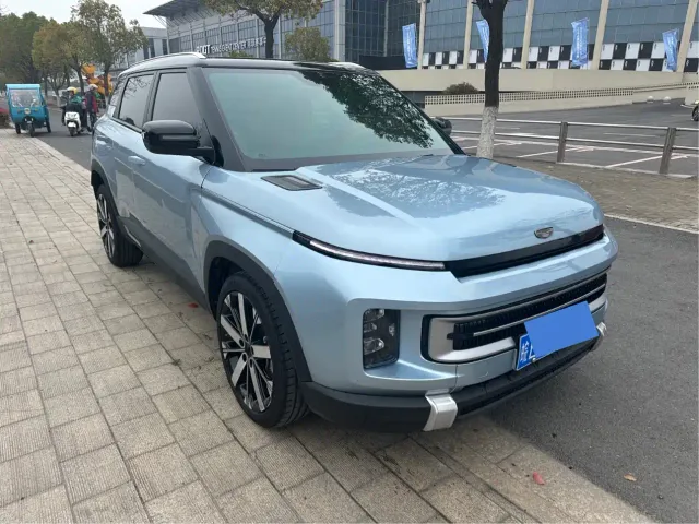 Фотография автомобиля — Geely ICON