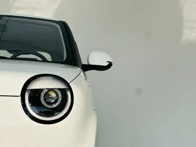 Changan Lumin — Фото автомобиля 10