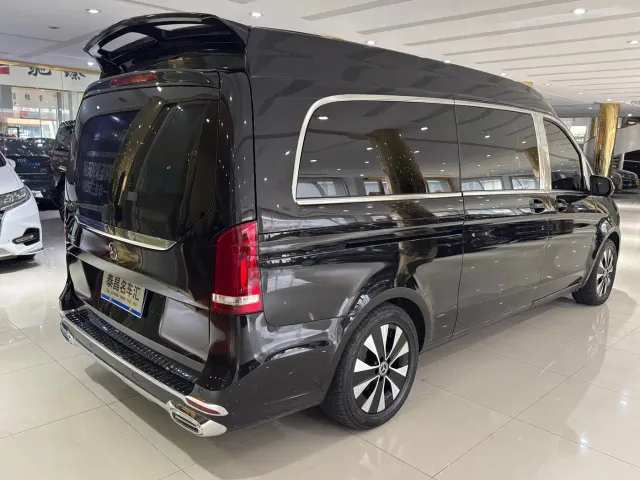 Mercedes-Benz V-Class — Фото автомобиля 6