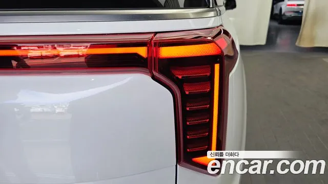 Kia Canival Новый Carnival 4 поколение Бензин 7 мест Hi-Limousine — Фото автомобиля 19