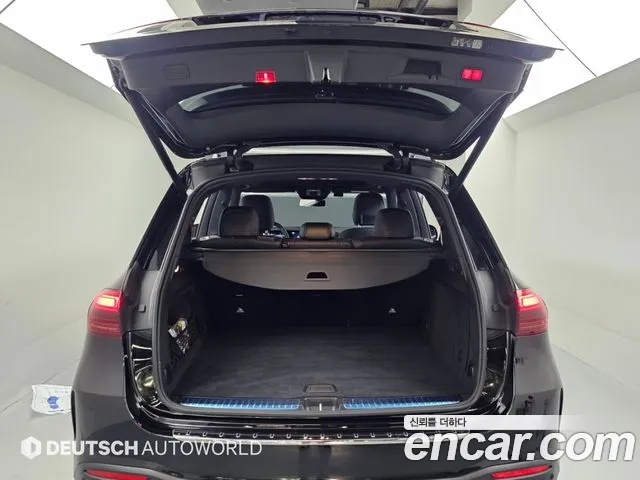 Mercedes-Benz GLE-Class — Фото автомобиля 17