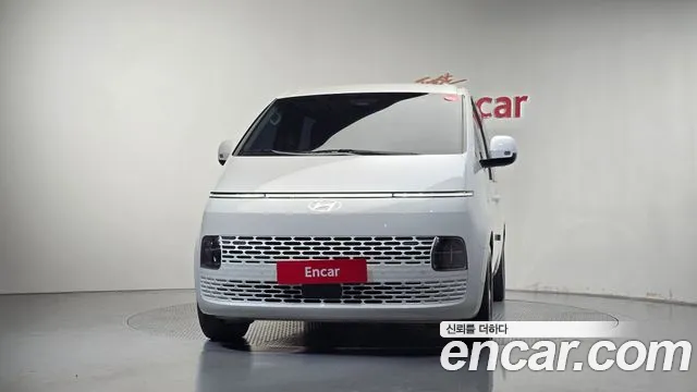Hyundai Staria — Фото автомобиля 3
