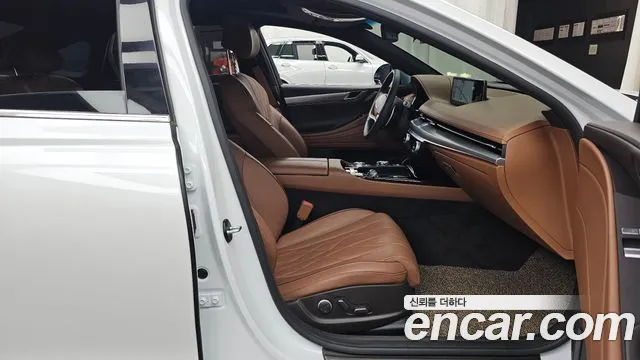 Genesis G80 RG3 — Фото автомобиля 17