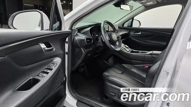 Hyundai Santafe Новый Santa Fe Бензин 2.5T 2WD — Фото автомобиля 8