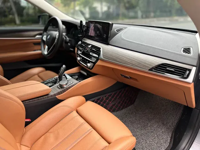 BMW BMW 6 Series GT 2021 Facelift 630i Luxury Design Package — Фото автомобиля 12