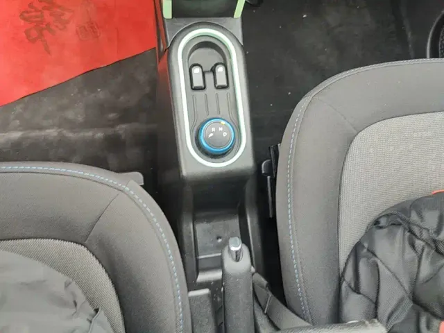 Wuling Hongguang Mini EV — Фото автомобиля 13