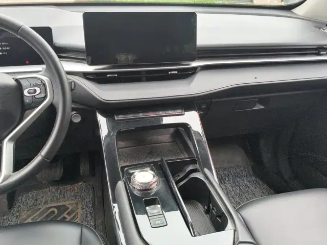 Haval H6 — Фото автомобиля 13