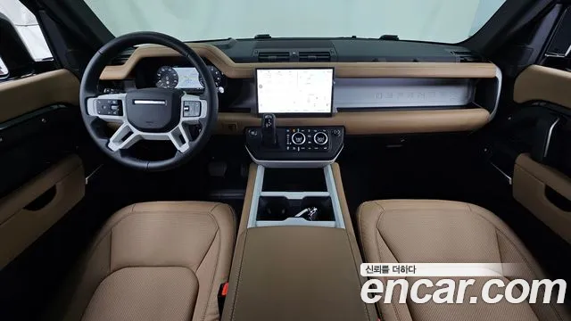 Land Rover Defender Defender (L663) 110 P300 X-Dynamic SE — Фото автомобиля 6