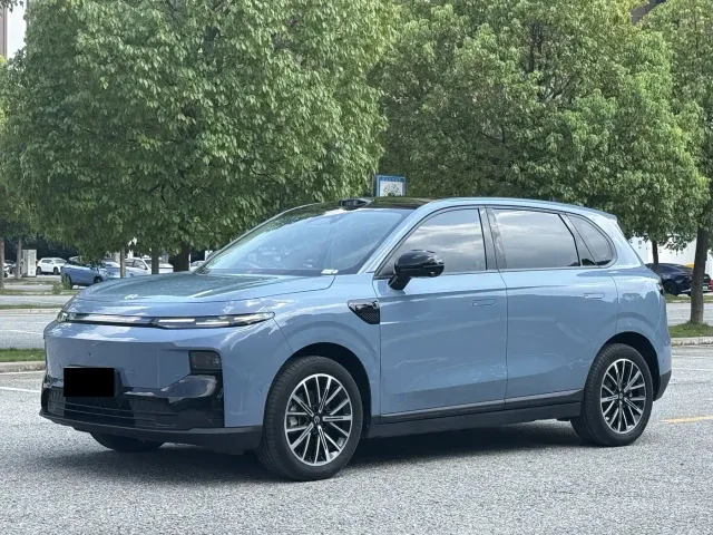 Фотография автомобиля — Leapmotor B10
