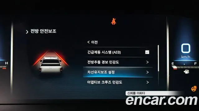 KG_Mobility_Ssangyong Rexton Новый Rexton Sport Дизель 2.2 4WD — Фото автомобиля 29