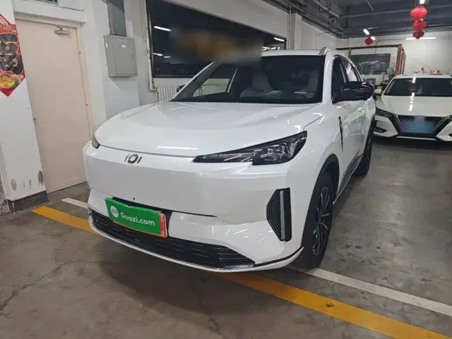 Фотография автомобиля — Changan Qiyuan Q05