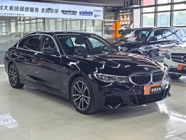 BMW 3 Series — Фото автомобиля 3