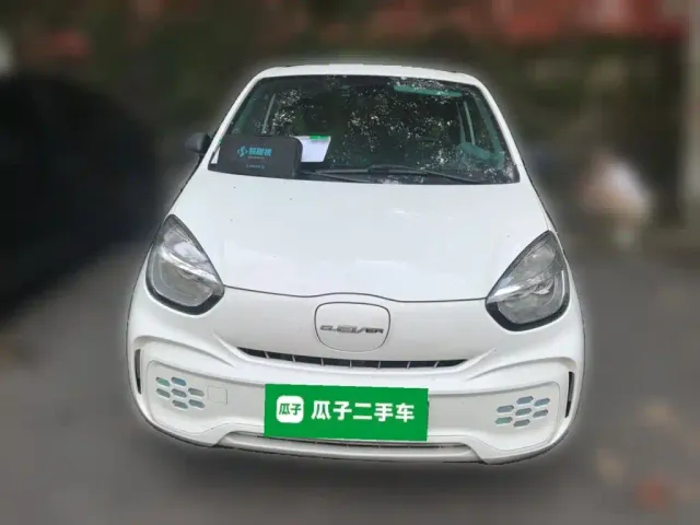 Roewe Clever — Фото автомобиля 2