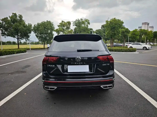 Volkswagen Tiguan L — Фото автомобиля 6