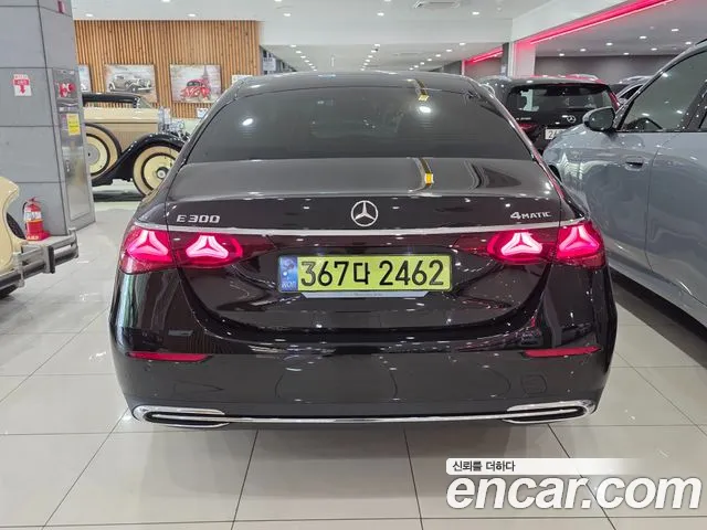 Mercedes-Benz E-Class E-класс W214 E300 4MATIC Exclusive — Фото автомобиля 4
