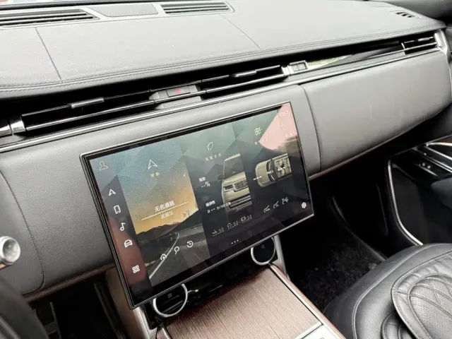 Land Rover Range Rover — Фото автомобиля 10