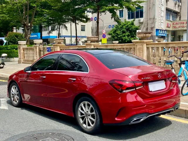 Mercedes-Benz A-Class — Фото автомобиля 7