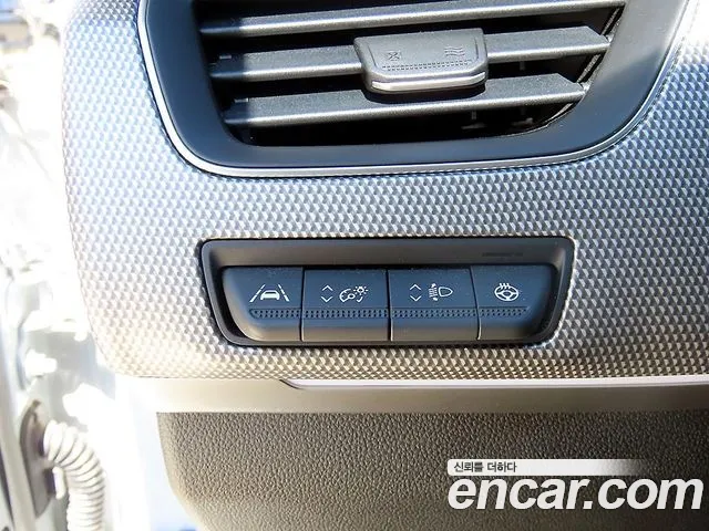 Renault Korea XM3 — Фото автомобиля 12