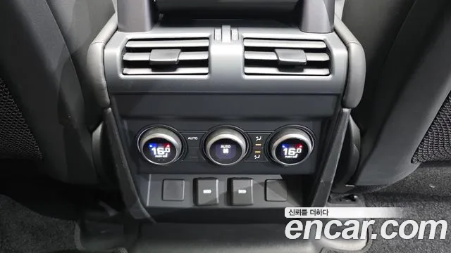 Land Rover Defender L663 — Фото автомобиля 28
