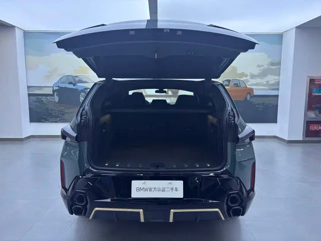 BMW XM — Фото автомобиля 7
