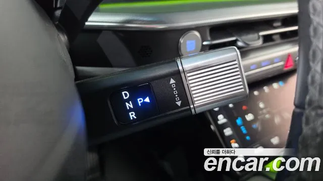 Hyundai Grandeur GN7 — Фото автомобиля 12