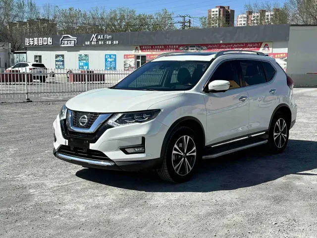 Фотография автомобиля — Nissan X-Trail