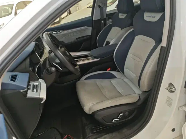 Geely Xingrui — Фото автомобиля 10