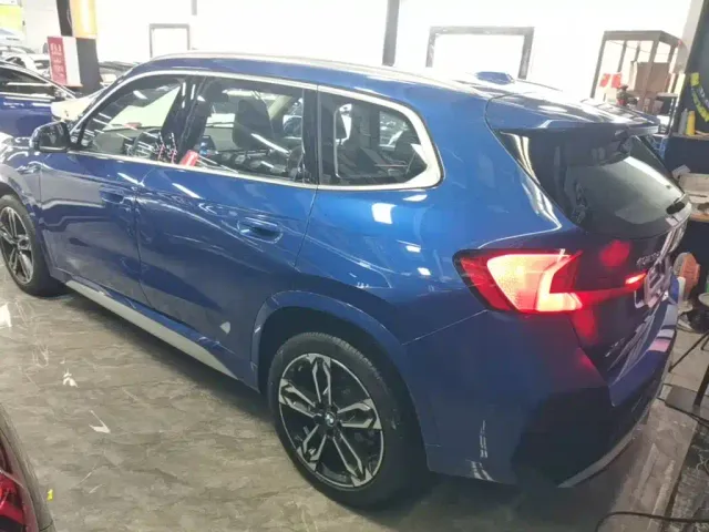 BMW X1 — Фото автомобиля 4