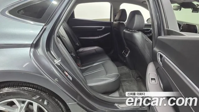 Hyundai Sonata Sonata (DN8) 2.0 LPG(Для проката) — Фото автомобиля 11