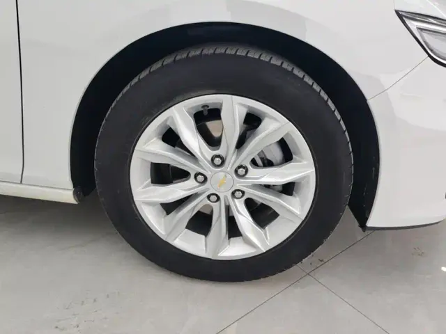 Chevrolet Malibu XL — Фото автомобиля 6